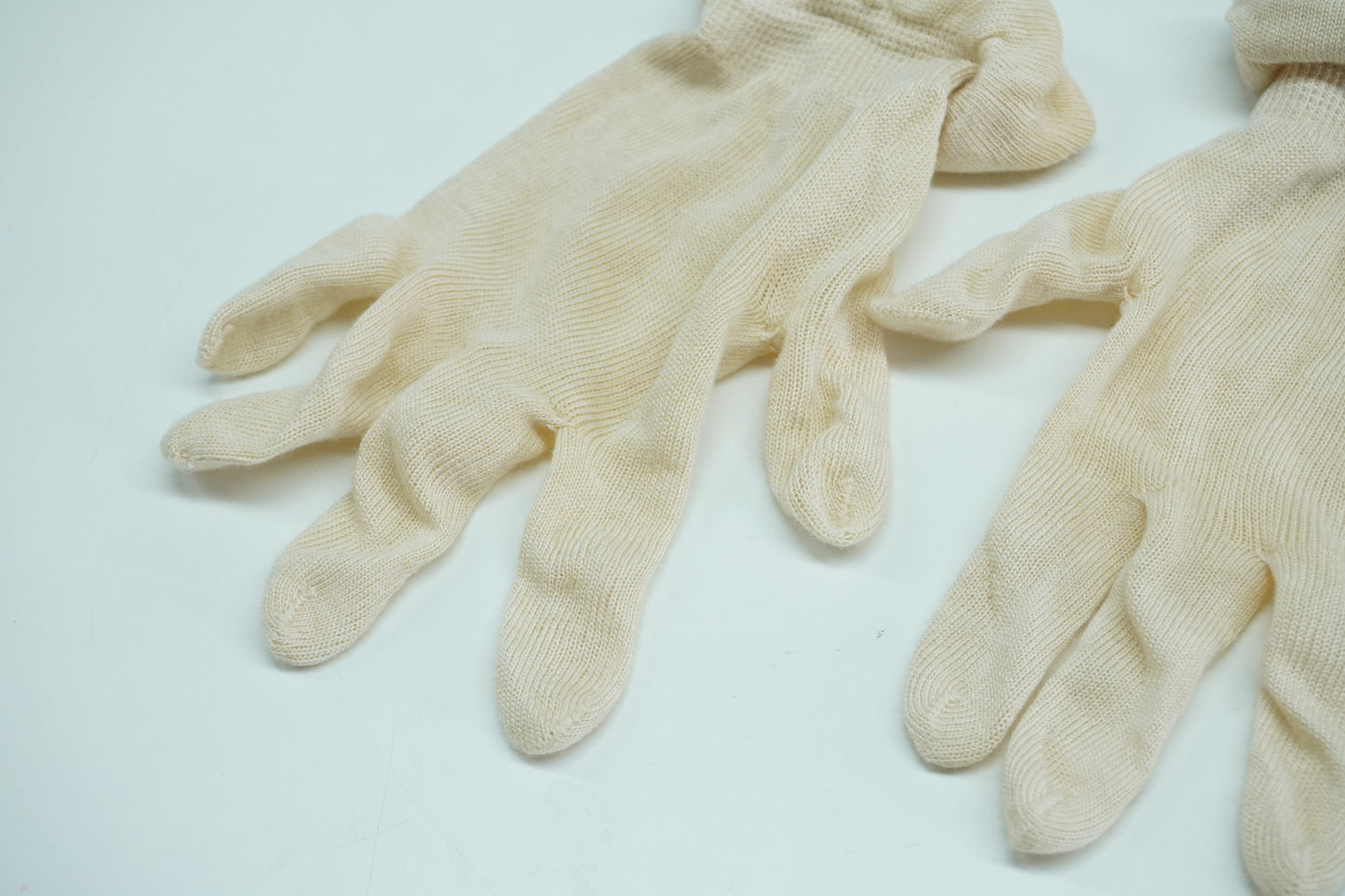ASNATURE Mulberry summer sunscreen and breathable driving riding real gloves
