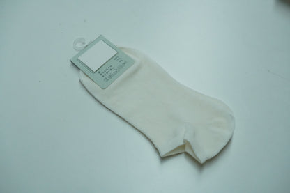 ASNATUR Girls' spring and summer models of mulberry silk thin women's sweat sucking and breathable socks